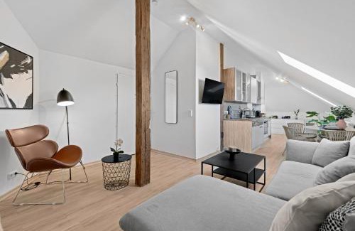 Links der Wertach-Sud Apartamento | Stilvolle Wohnung: Private Dachterrasse - zentral