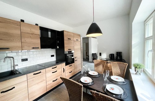 Salzwedel Apartamento | stilvolle, zentrale Ferienwohnung Bocksbruecke mit Parkplatz