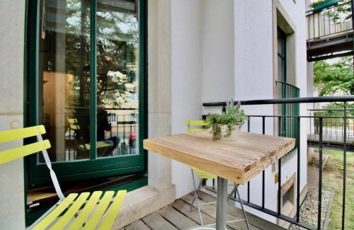 Briesnitz Apartamento | Stilvolles City-Apartment Dresden-Cotta mit Balkon