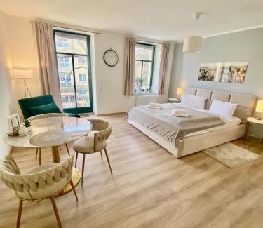 Briesnitz Apartamento | Stilvolles City-Apartment Dresden-Cotta mit Balkon