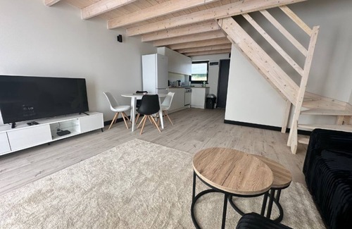 Trzesacz Casa | Stilvolles Ganzjährig Nutzbares Holzhaus am Meer, in Ruhiger Lage