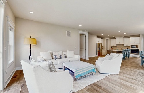 Ocean View Condominio | Stingray Harbor condo with W/D, WIFI, close to restaurants