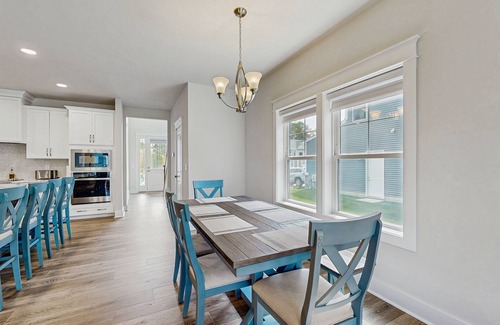 Ocean View Condominio | Stingray Harbor condo with W/D, WIFI, close to restaurants