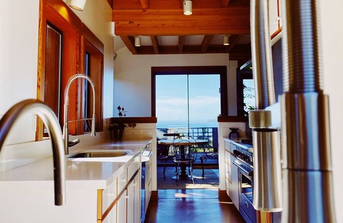 Mill Valley Villa | STINSON BEACH VILLA - Unique Gem! STAY WHERE THE BEACH + MOUNTAINS MEET!