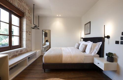 Gjirokaster Hotel | Stitch&Stone Suites