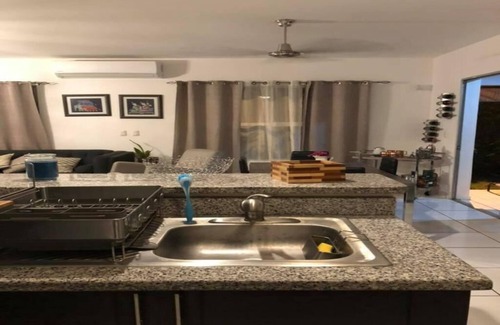 Managua Casa | Sto Domingo townhouse