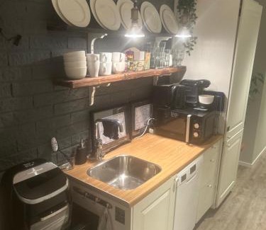Nacka Municipality Cama Y Desayuno | Stockholm home away from home extended studio