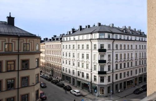 Norrmalm Apartamento | Stockholm Loft Haven 3 Beds in a 1- Bedroom Gem - 917