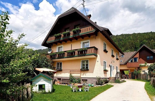 Weissenbach Apartamento | Stoder - App. with 2 bedrooms; shower, WC - Abenteuerhof Schiefer