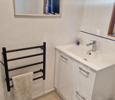 Stoke Casa | Stoke's Cosy Cottage