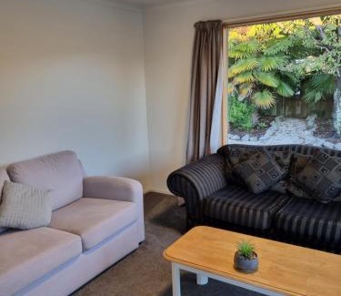 Stoke Casa | Stoke's Cosy Cottage