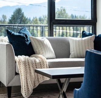 Revelstoke Apartamento | Stoked 4Ever - Revelstoke Condo (+Hot Tub)