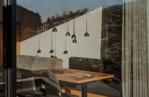 Lagundo Apartamento | Stollhof. new suite in an exclusive & quiet location in Algund near Meran