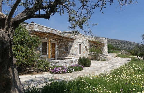 Naxos Casa | Stone-built houses Azalas, very quiet, by the beach, with fireplace