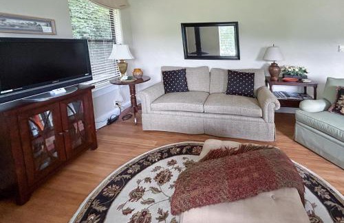 Lake Junaluska Casa | Stone Cottage 1955