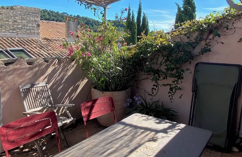 Vaison-la-Romaine Cabaña | Cabaña de piedra con terraza