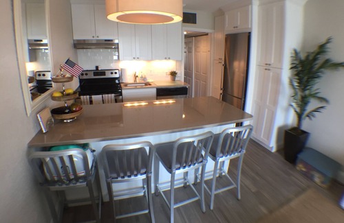 Stone Harbor Condominio | Bayfront refugio en una ubicación ideal en el centro!