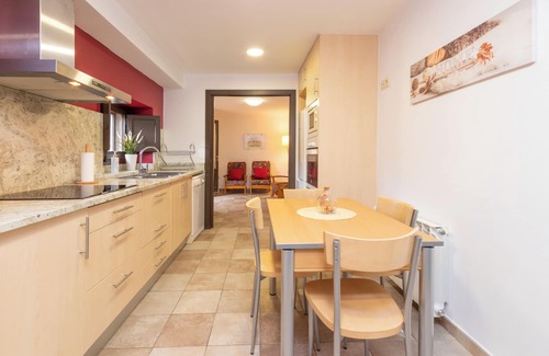 Sant Jordi Desvalls Casa | Casa de piedra en la Costa Brava