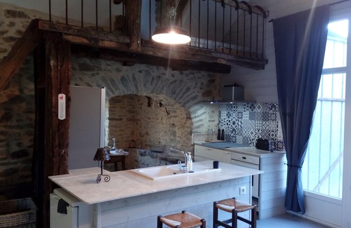 Rieupeyroux Casa | casa de piedra en aveyron no lejos de varios sitios para visitar najac laguiole