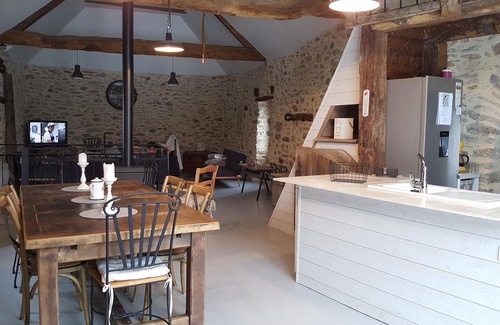 Rieupeyroux Casa | casa de piedra en aveyron no lejos de varios sitios para visitar najac laguiole