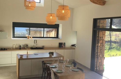 Veranne Casa | Stone house in the heart of the Pilât massif