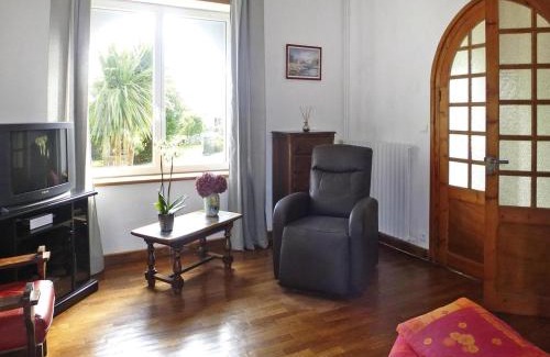 Pleumeur-Bodou Casa | Stone House Pleumeur-Bodou near Pink Beaches