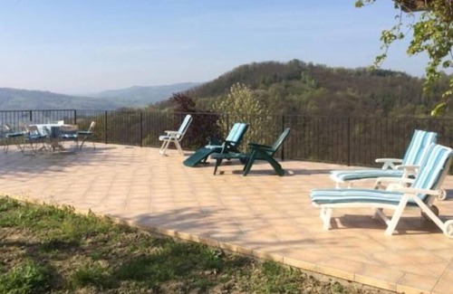 Montabone Casa | Stone house with large garden, terrace and vineyard. No vis-à-vis.