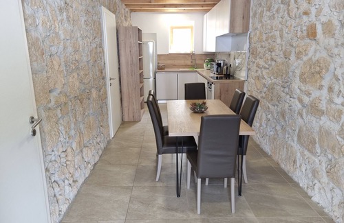 Tribalj Casa | Stone House With Pool