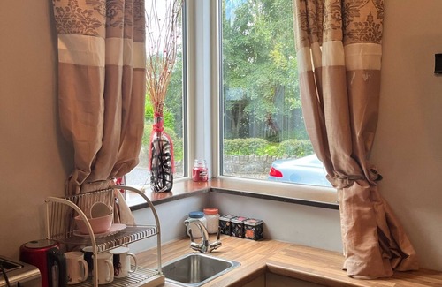 Kentstown Cama Y Desayuno | Stone Lodge B&B