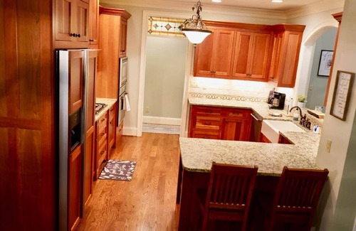 Coalmont Casa | Stone Manor in Coalmont