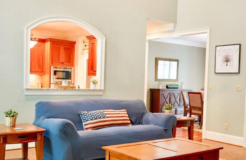 Coalmont Casa | Stone Manor in Coalmont