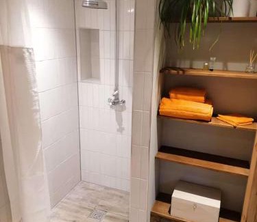 Hoylandswaine Casa | Stone Moor Lodge Justin's Peak District Base Camp