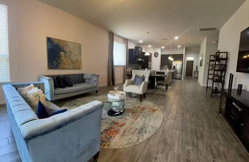 Wetmore Casa | Stone Oak Home Near JW Marriot