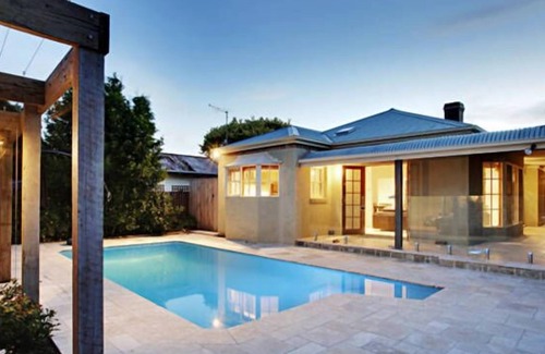 Mornington Casa | Stone's Throw Mornington