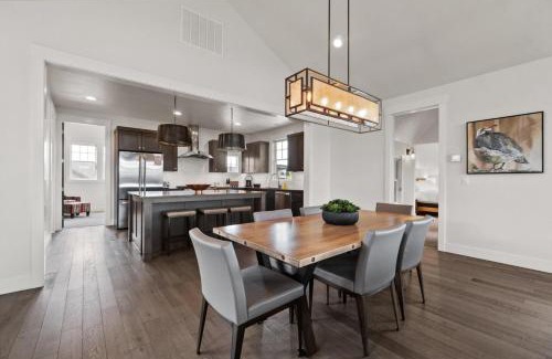 Bend Casa | Stone