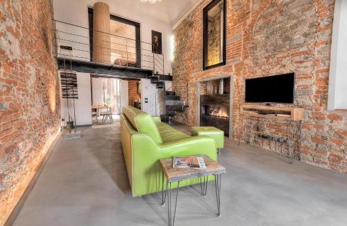 Sant' Ambrogio Apartamento | Stone Walls Deluxe