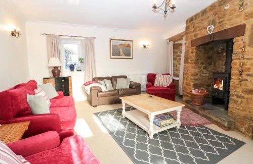 Hook Norton Casa | Stone Wheel Cottage