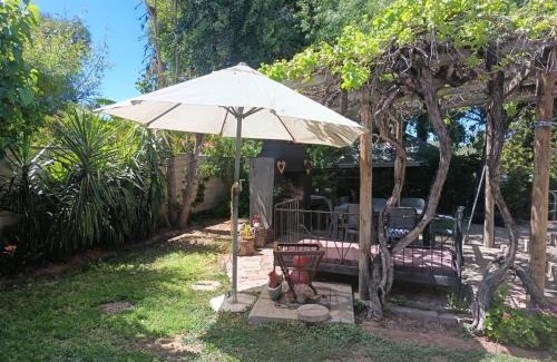 Oudtshoorn Apartamento | Stonehenge Cottage
