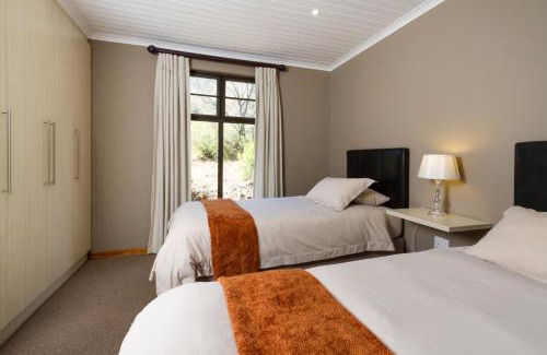 Swellendam Cabina | Stonehill River Lodge by Dream Resorts