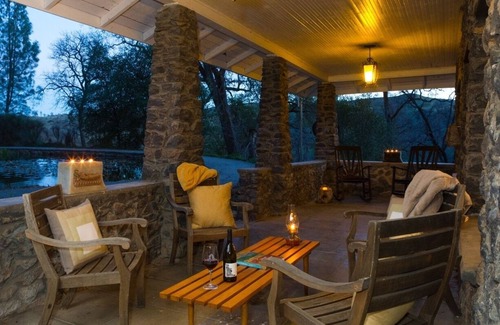 Clear Lake Casa | Stonehouse Lodge, Private Cottage on Winery & Vineyard Property