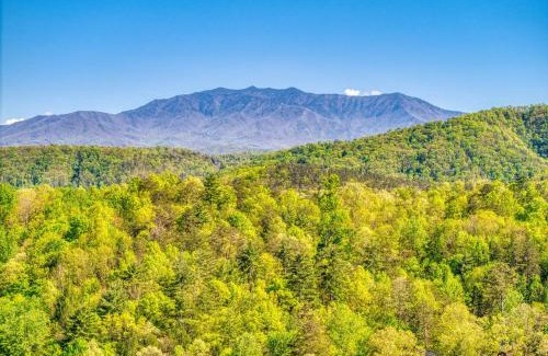 Pigeon Forge Casa | Stones Throw- You Get 685 in Free Attraction Tickets, Resort Pool, Game Room