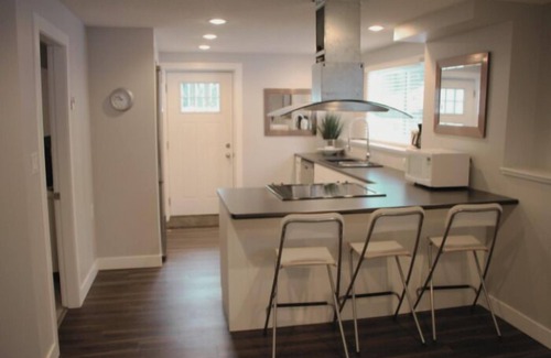 Clearwater Casa | Stoneshire Guesthouse