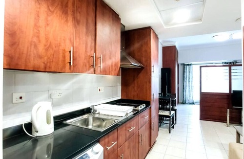 Jumeirah Lake Towers Apartamento | StoneTree - Lake Terrace Studio - Near Metro