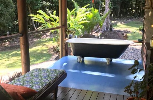 Diwan Casa | Stonewood Retreat