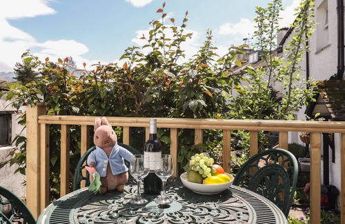 Near Sawrey Cabaña | STONEY CROFT COTTAGE, pet friendly, with open fire in Sawrey