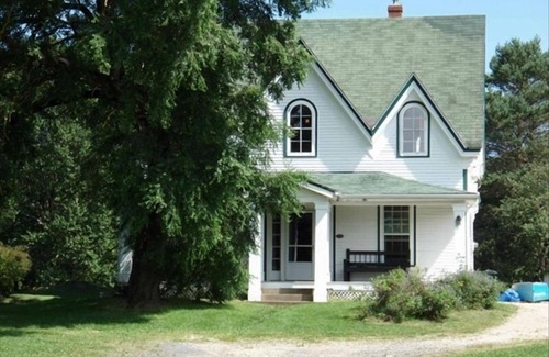 Chester Casa | Stoneybrook House - Propiedad histórica en 1. 7 acres de tierra
