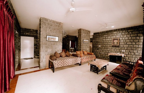 Narasapura Otro | Stony Grove Farm Retreat