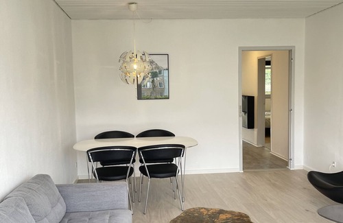 Norresundby Condominio | Stor Dejlig og Hygge Lejlighed, 2,5 km fra Aalborg Centrum