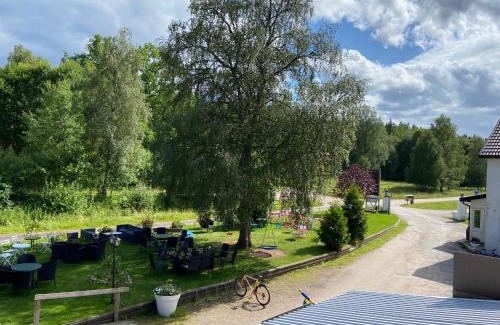Hokerum Apartamento | Stor lägenhet ovanpå café ute på landet