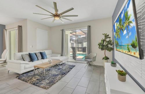 Kissimmee Casa | Storey Lake Escape with Pool